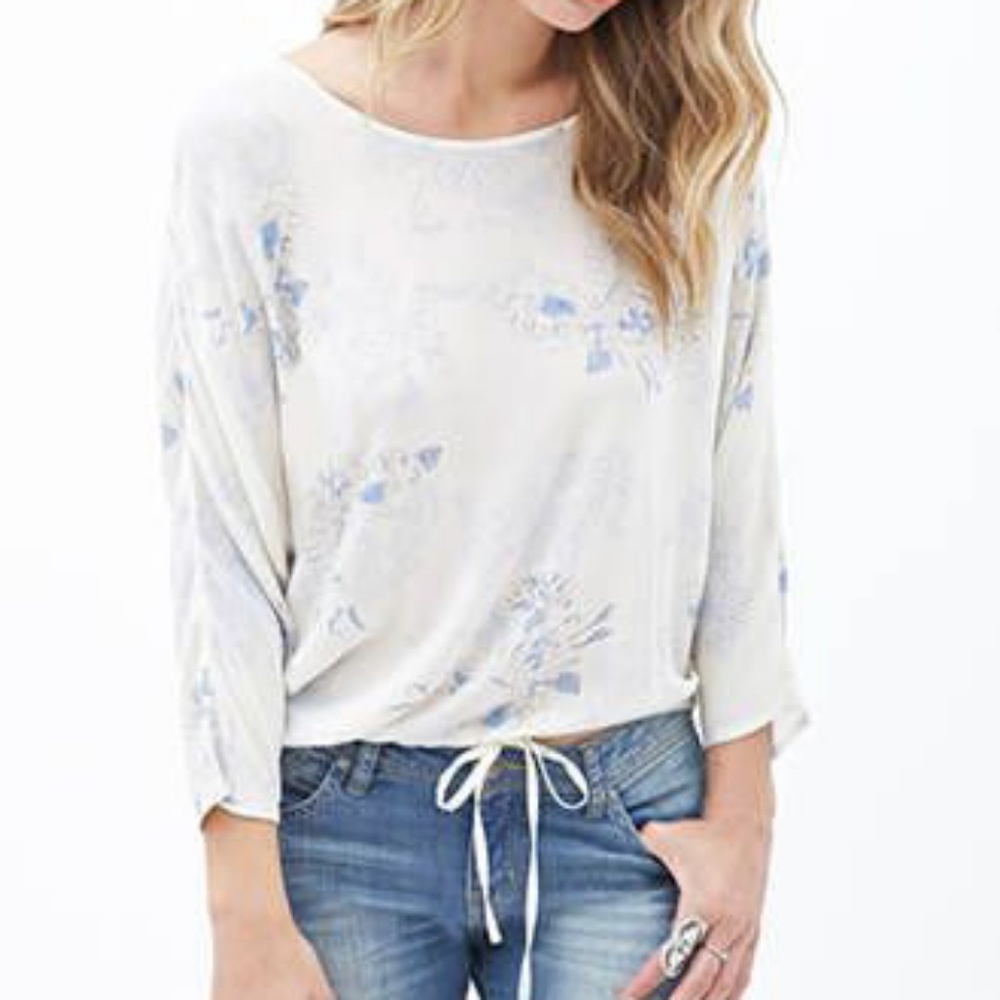 FLORAL CUTOUT DOLMAN BLOUSE